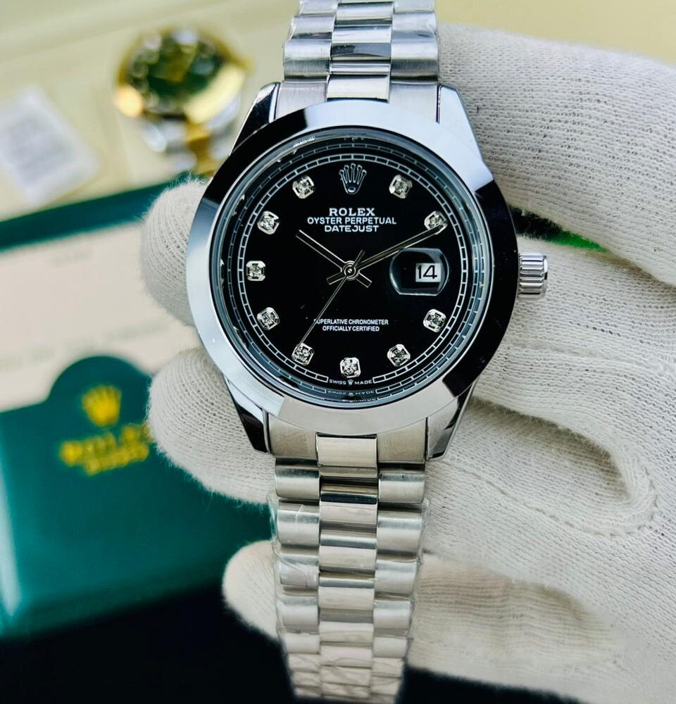 Silver Chain Black Dial Diamond-Style Rlx Men’s Watch With Date Display